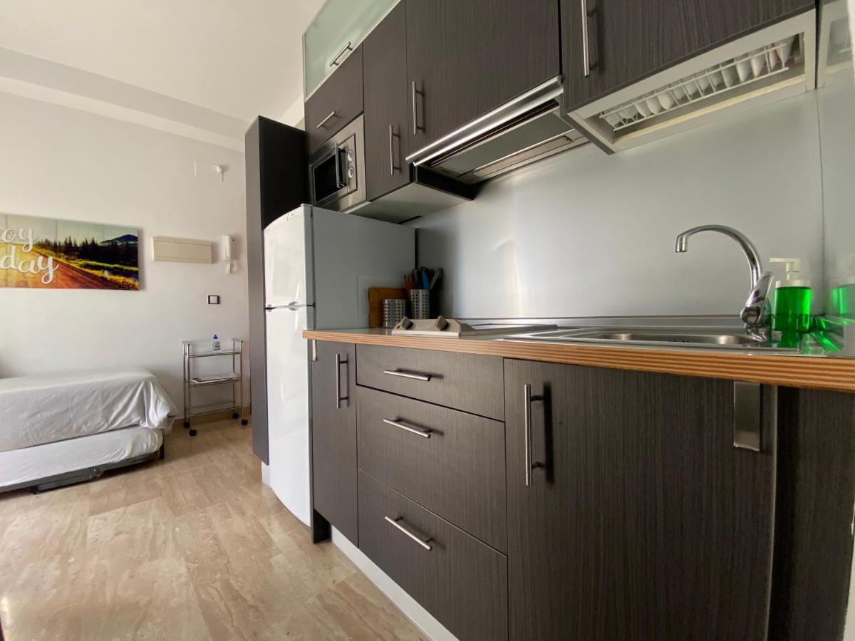 Studio City Center - Aloha Sevilla Экстерьер фото