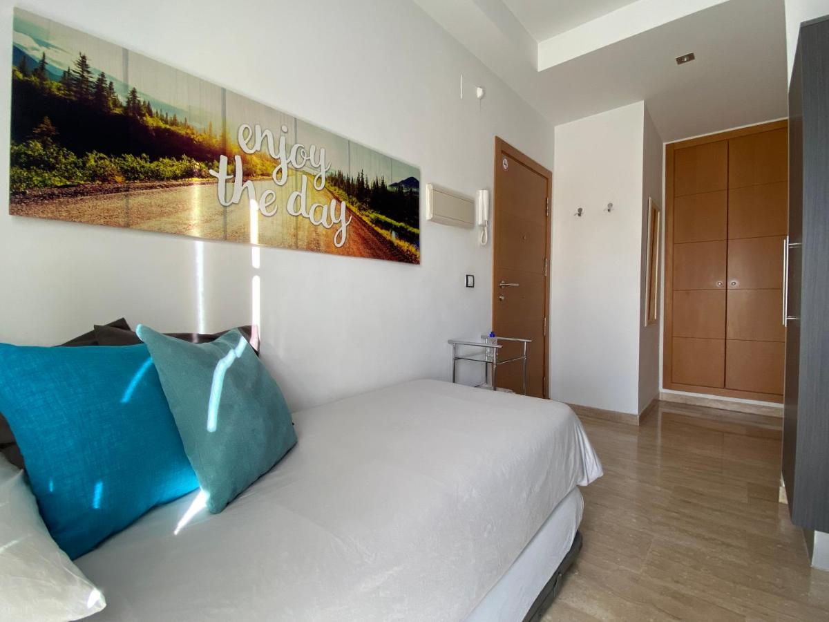 Studio City Center - Aloha Sevilla Экстерьер фото