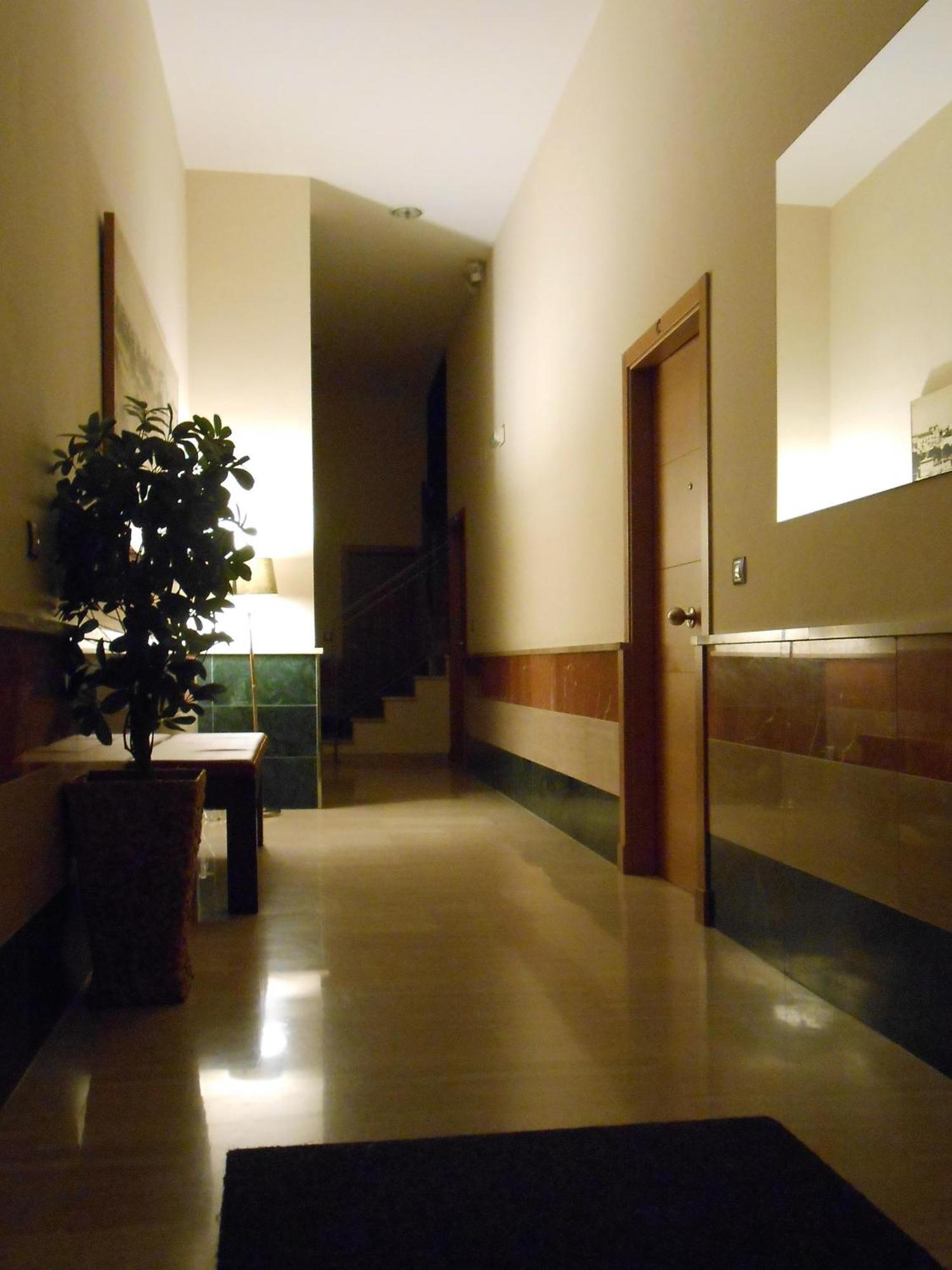 Studio City Center - Aloha Sevilla Экстерьер фото